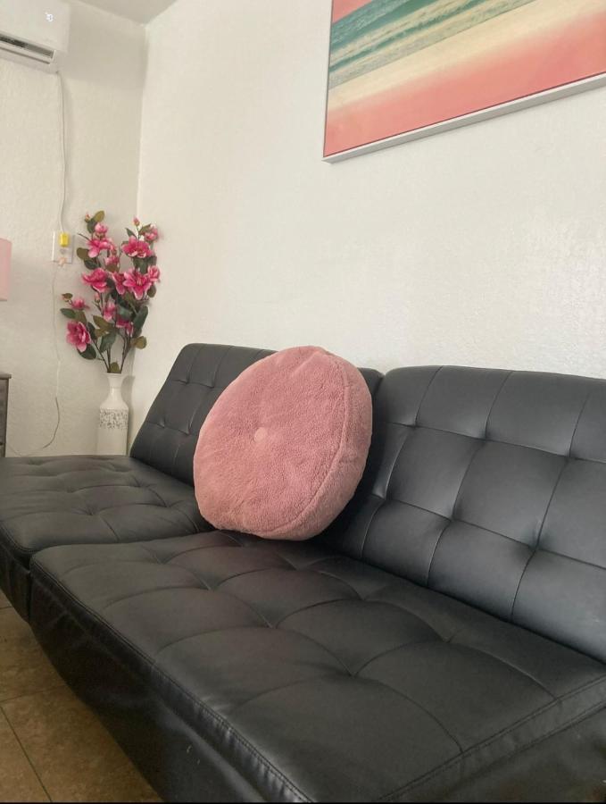Cozy Studio…With Private Entrance Las Vegas Zewnętrze zdjęcie