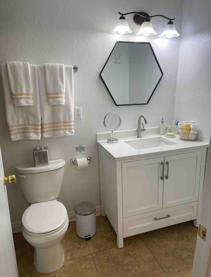 Cozy Studio…With Private Entrance Las Vegas Zewnętrze zdjęcie